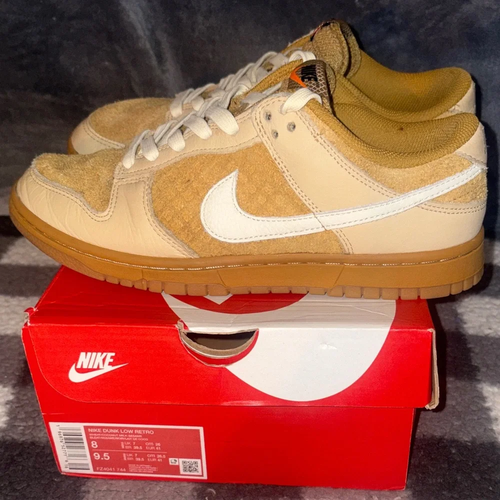 Nike Dunk Low Retro Waffle Wheat Size 8M/9.5W FZ4041-744 - Picture 2 of 11